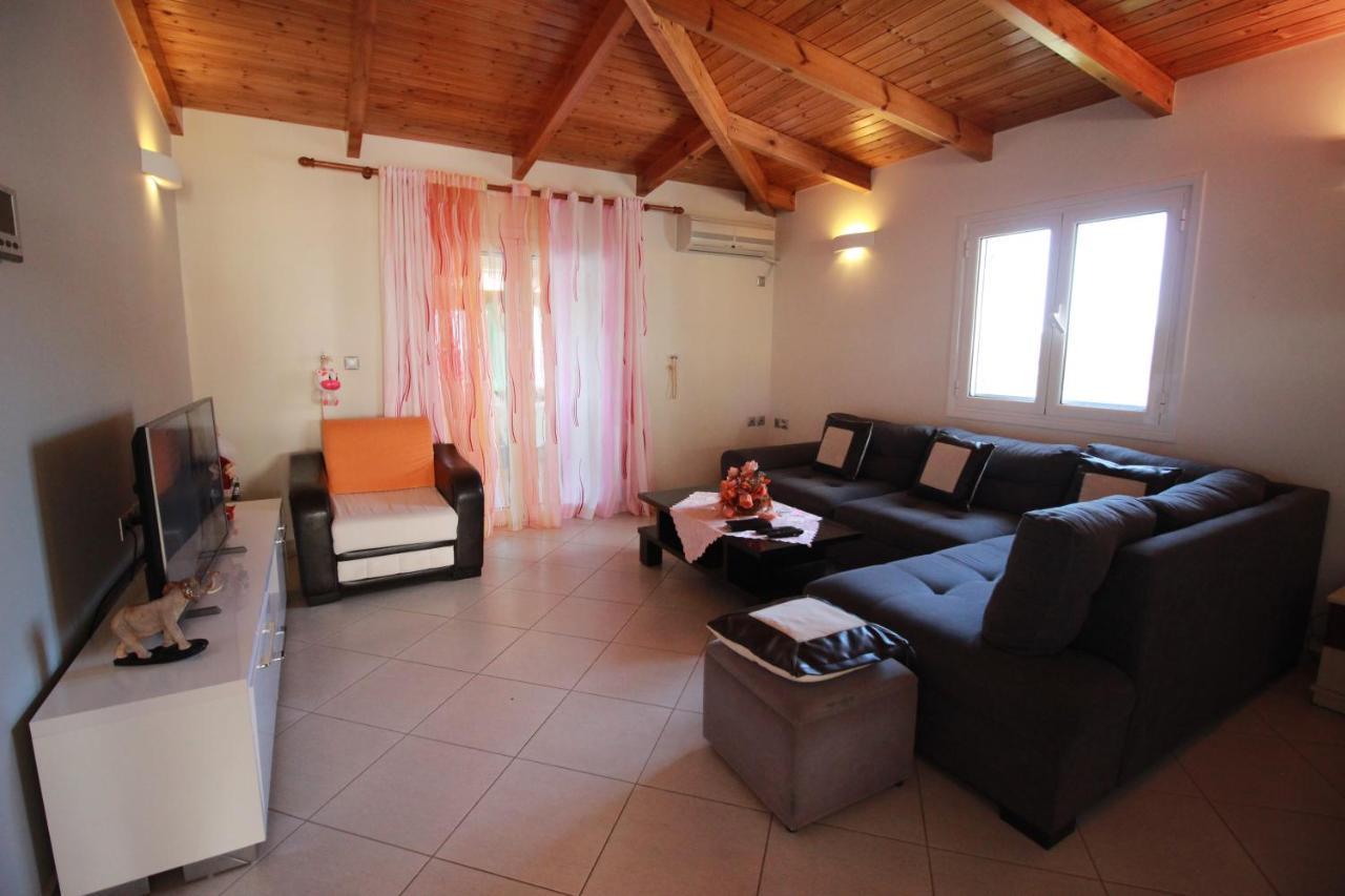 Villa Roel Sarandë Eksteriør bilde